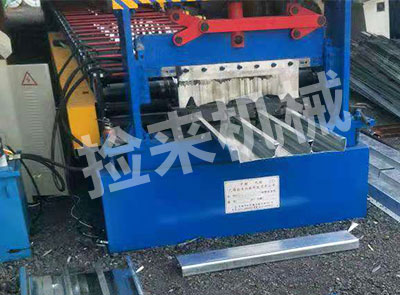 YXB65-185-762楼承板设备