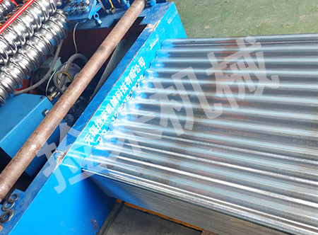 YX18-76-836（988）彩钢瓦设备